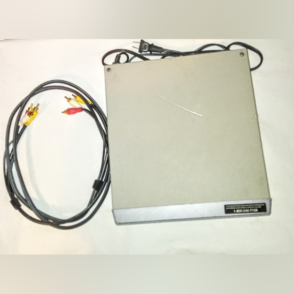 Supersonic DVD/CD Player - Picture 2 of 4